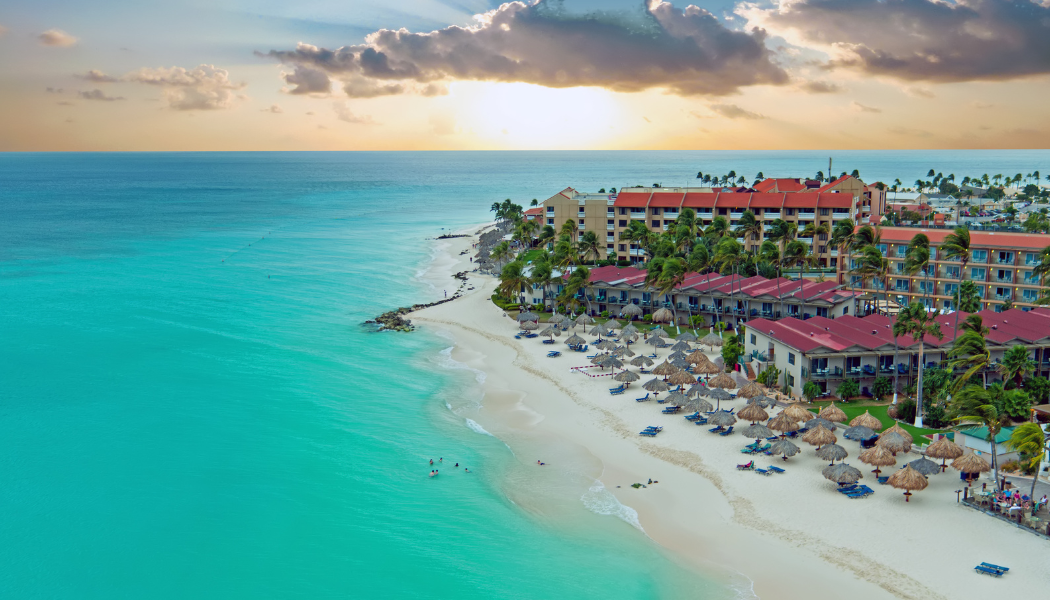 Best Time to Visit Aruba: Month-by-Month Weather, Events & Travel Tips