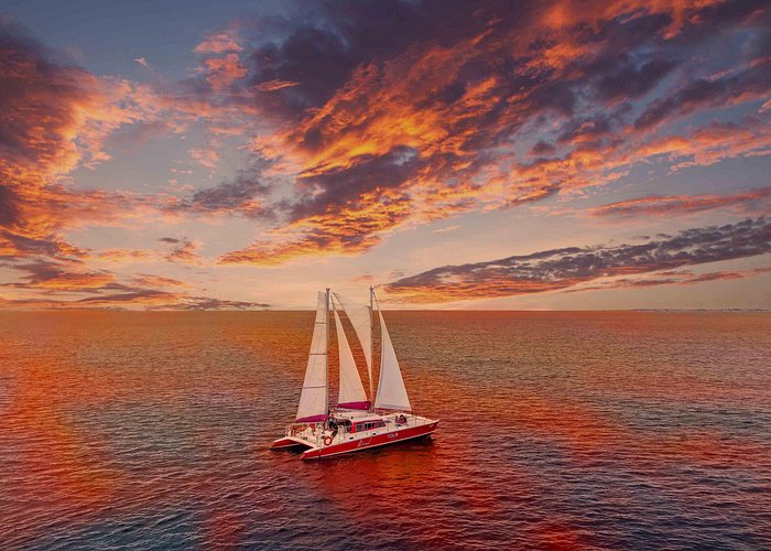 Spronks Catamaran sunset cruise in Aruba