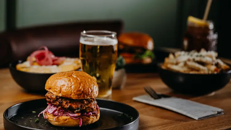 Featured image for On The Rocks Craft Kitchen & Bar Aruba