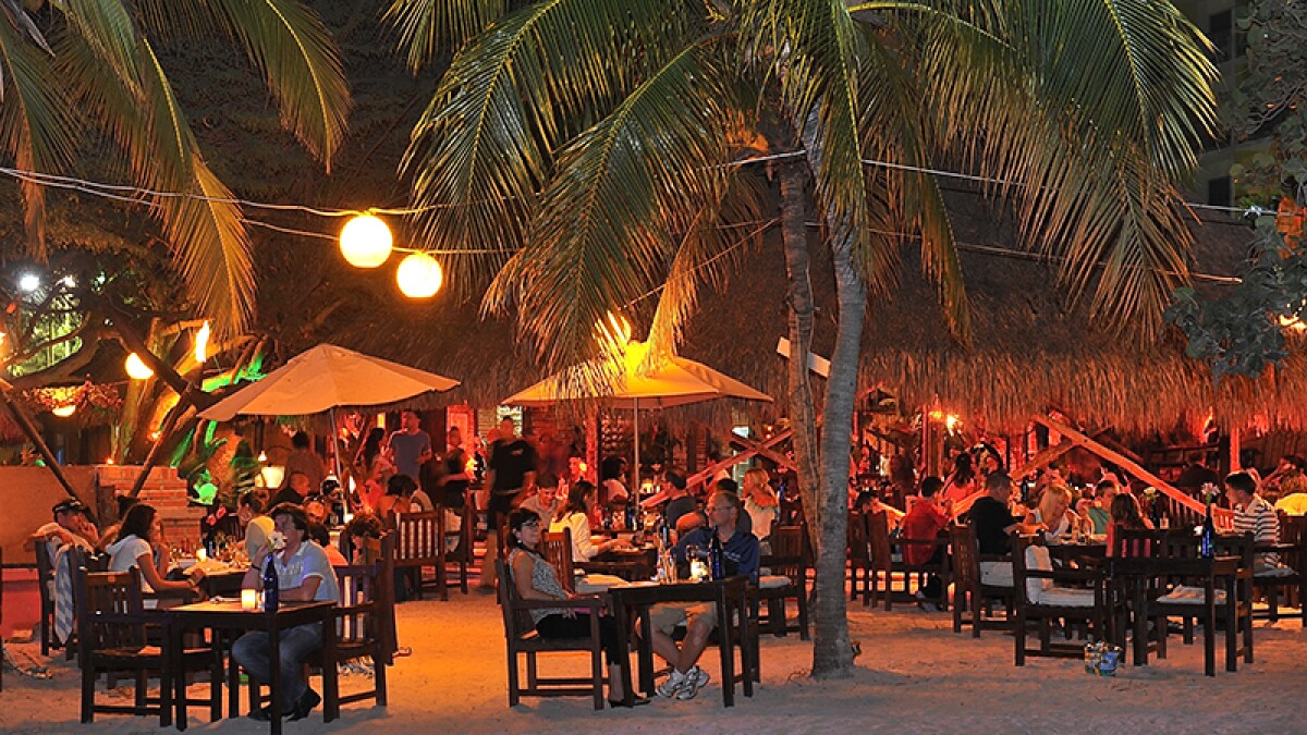 MooMba Beach Bar & Restaurant