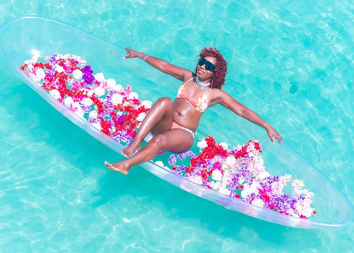 Clear Kayak Aruba Photoshoot FREE Cocktails, Shots Edits in 24hrs